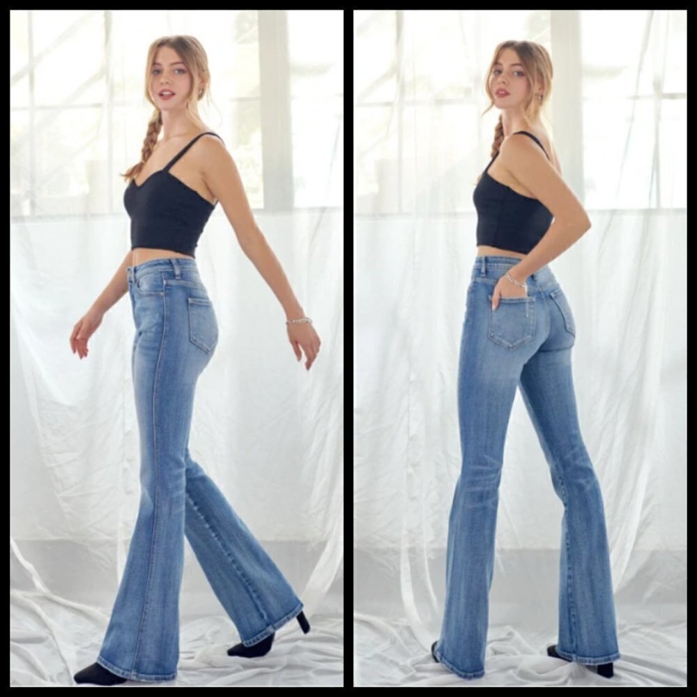 💕KANCAN💕 Luke High Rise Flare Jeans ~ Medium Wash Blue 29 NWT